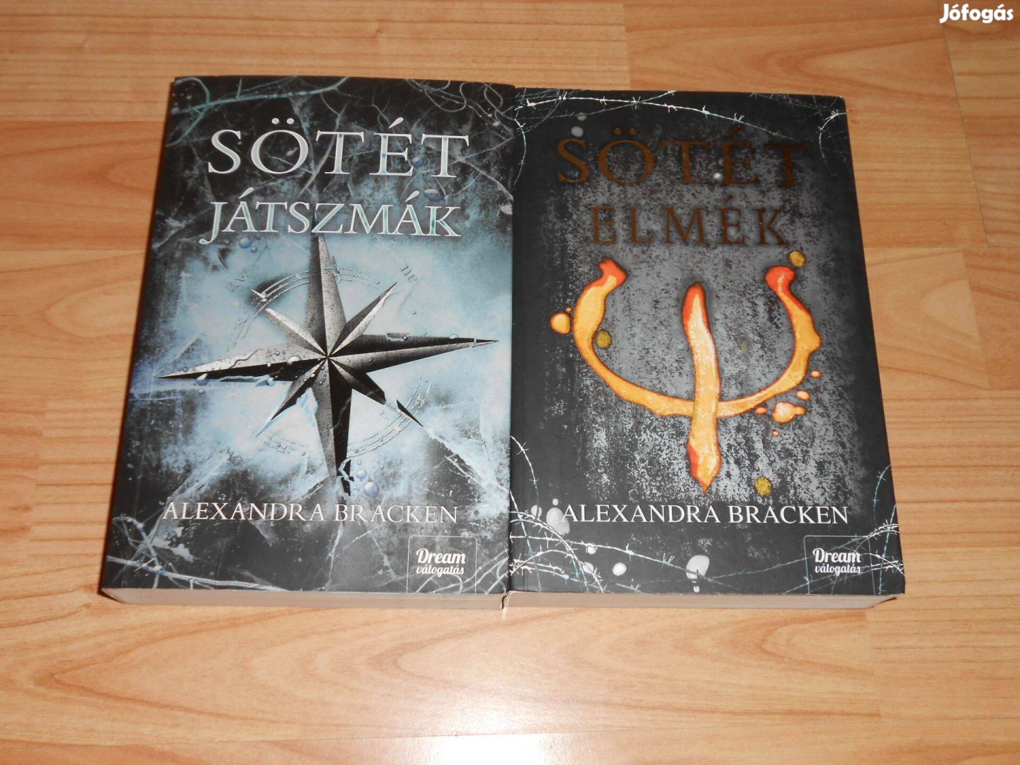 Alexandra Bracken: Sötét játszmák + Sötét elmék