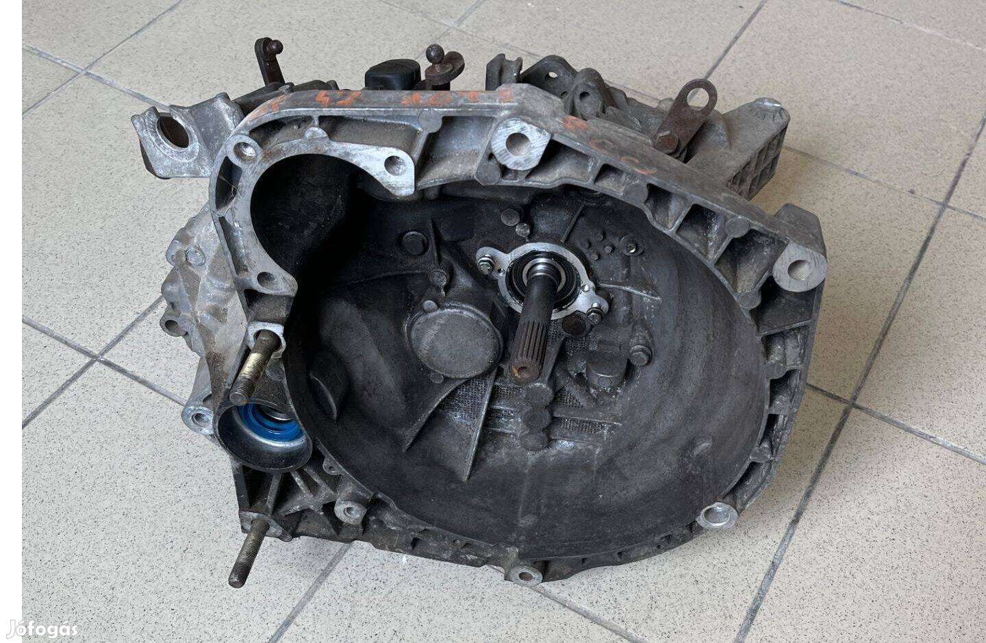 Alfa 147 1.6 TS váltó