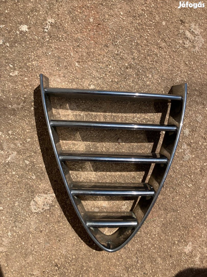 Alfa 156 facelift scudetto pajzs