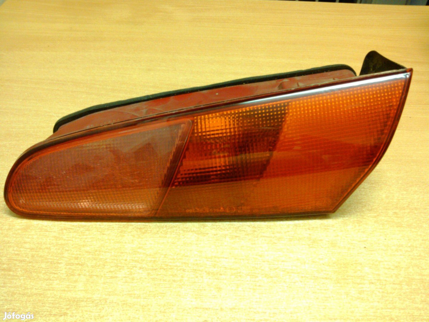 Alfa 166 hátsólámpa jobb (4) belső 1998.09 -> 2007.06