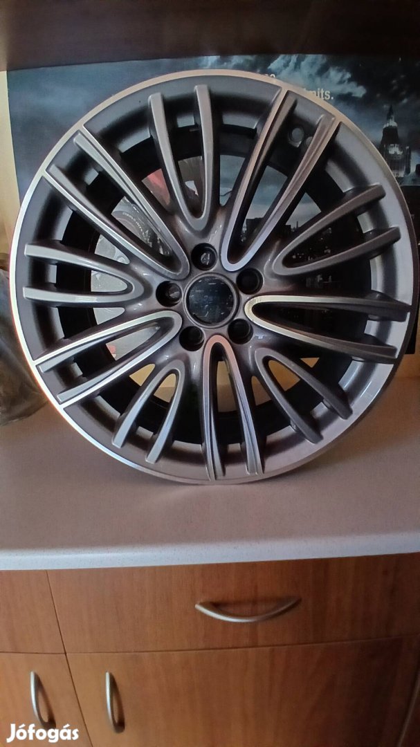 Alfa Giulia 18" felni