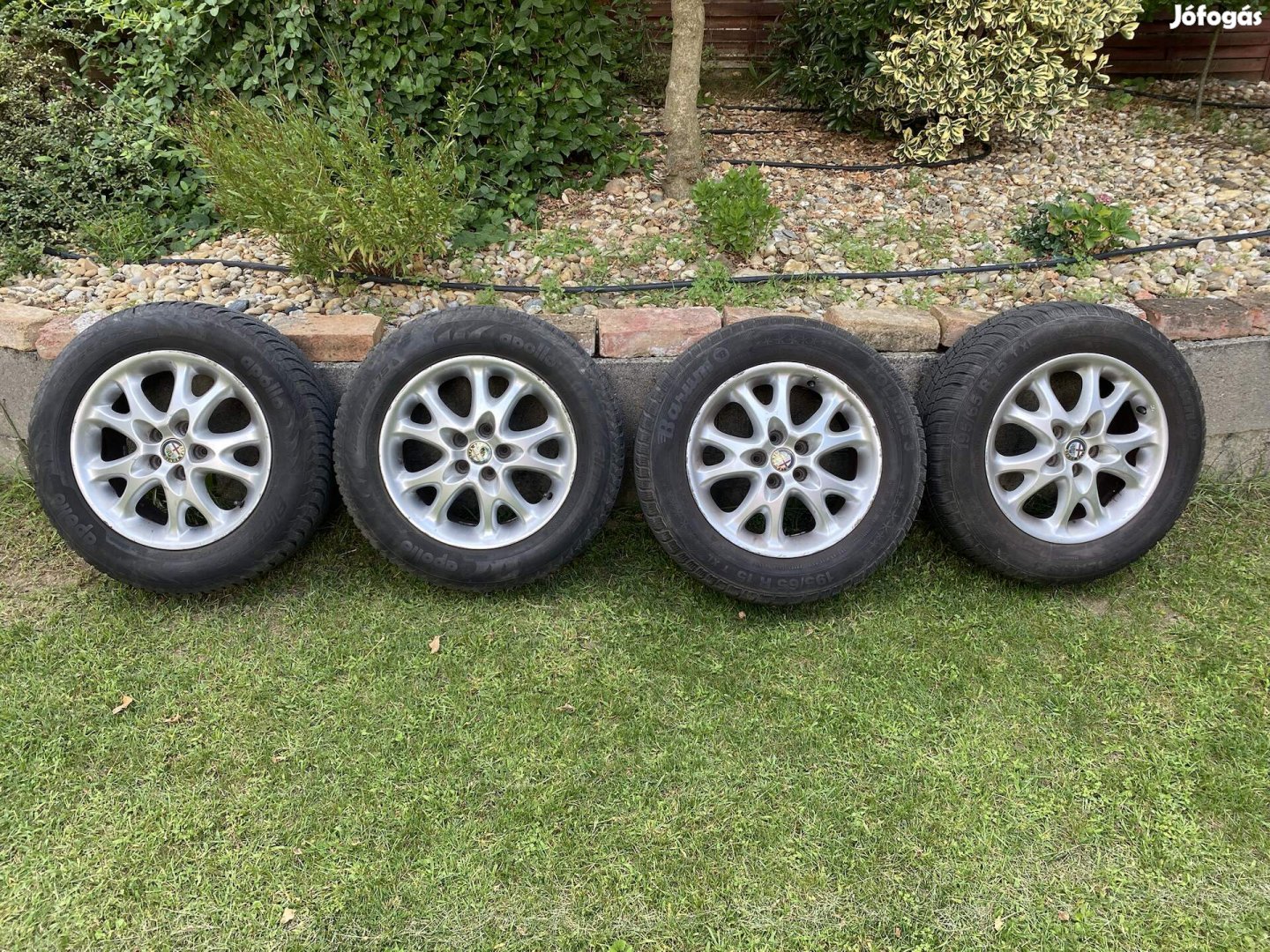 Alfa Romeo 147 156 GT 5x98 téligumikkal 40e/4db