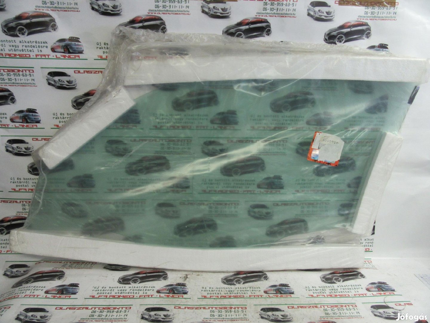 Alfa Romeo 147 3 ajtós jobb első üveg 46556808