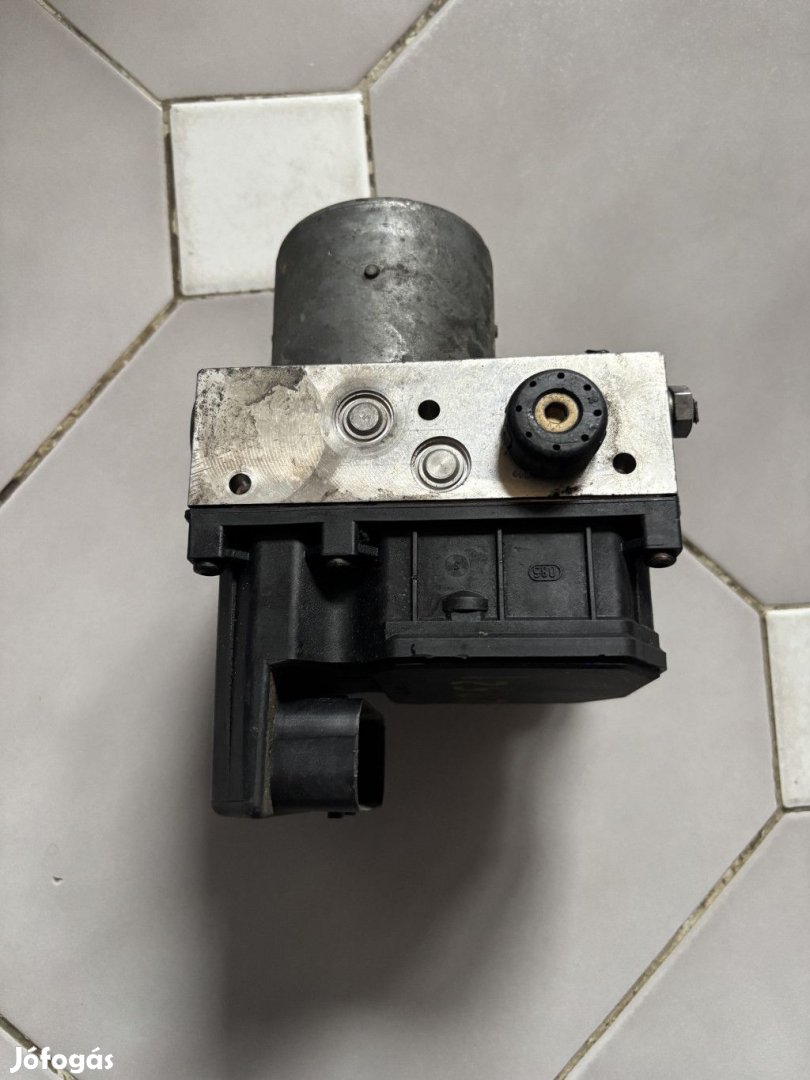 Alfa Romeo 147 ABS kocka 46542746 0265224028