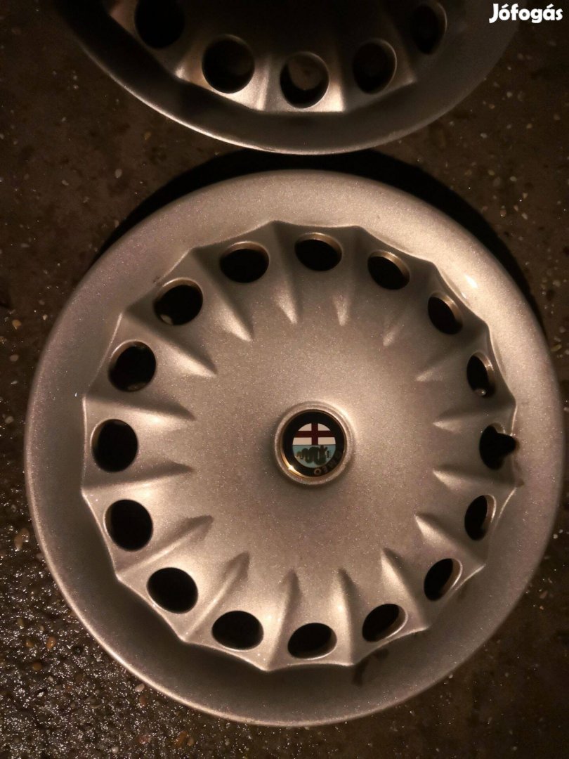Alfa Romeo 14-es gyári dísztárcsa 2db