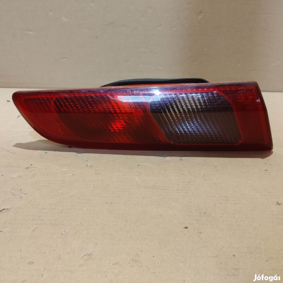 Alfa Romeo 156 FL 2003-2005 bal hátsó belső lámpa 60685982