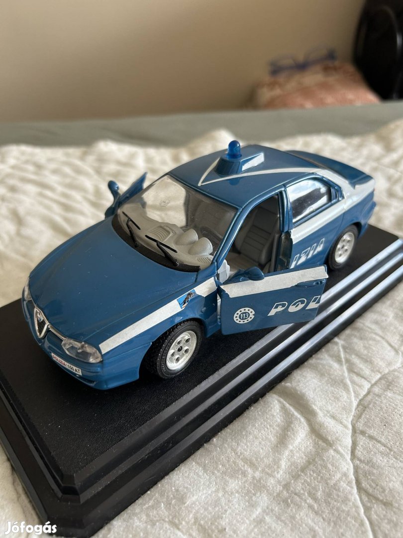 Alfa Romeo 156.  1/24 es modell eladó.
