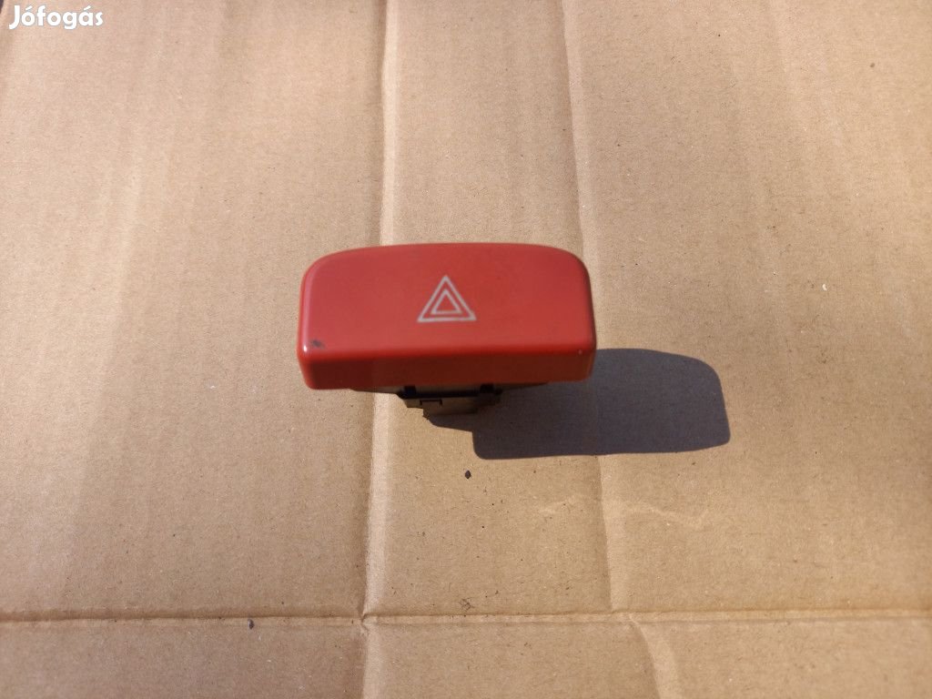 Alfa Romeo 156 vészvillogó kapcsoló