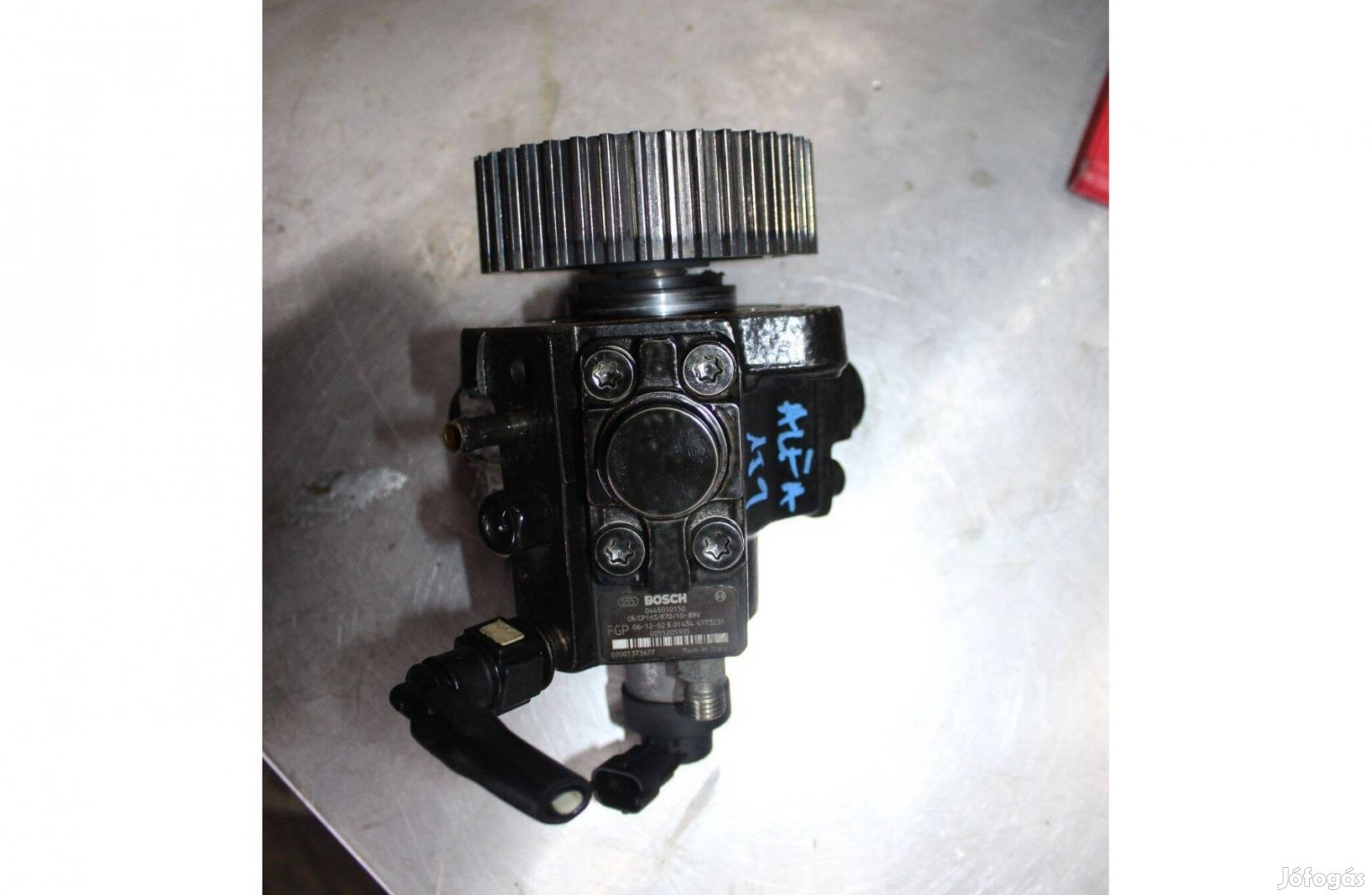 Alfa Romeo 159 1.9D 150LE nagynyomású szivattyú 55205935, 0445010150