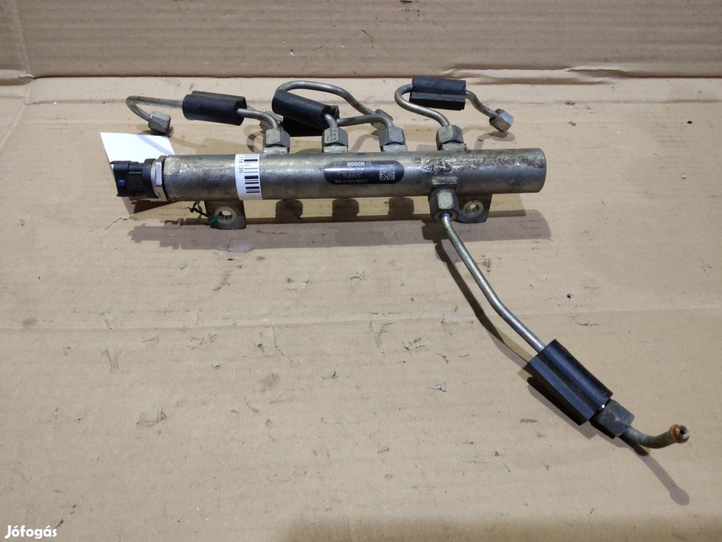 Alfa Romeo 159 1,9 16v Diesel rail cső 55209575 , 0445214058