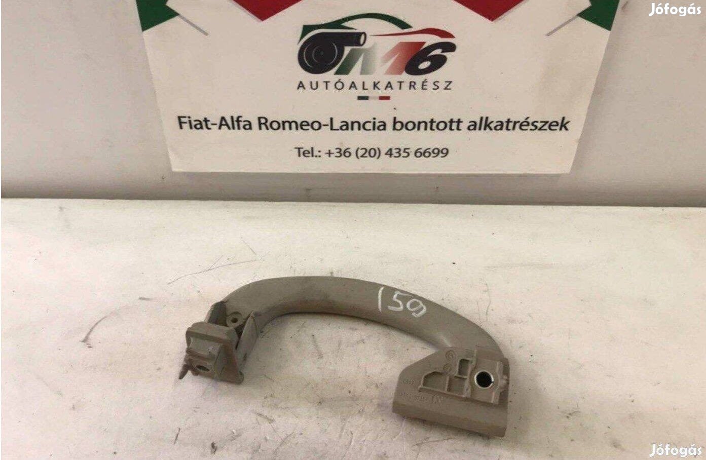 Alfa Romeo 159 kapaszkodó