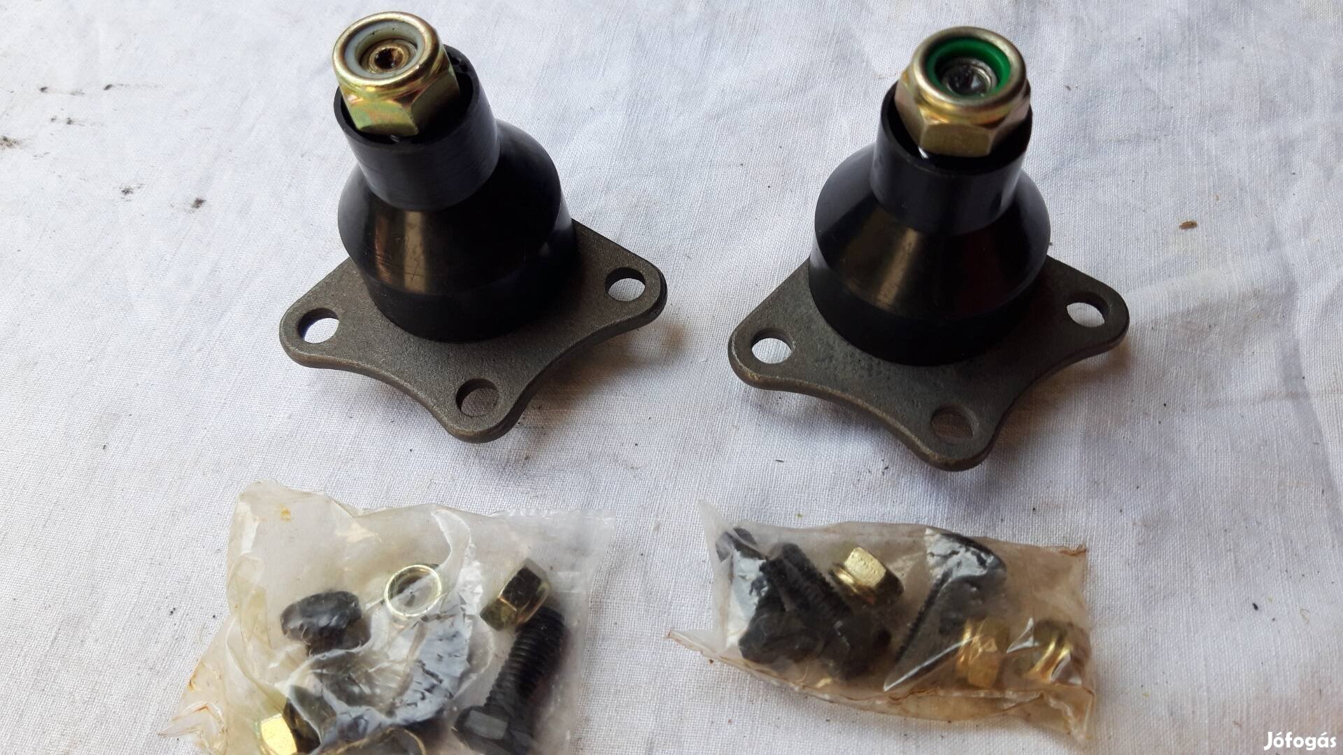 Alfa Romeo 164 alsó trapézgömbfej új 2000ig db