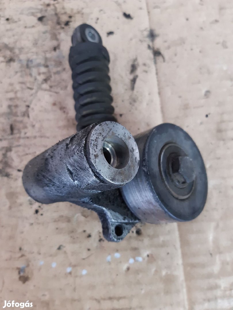 Alfa Romeo 166 Hosszbordás Szíj Feszítő