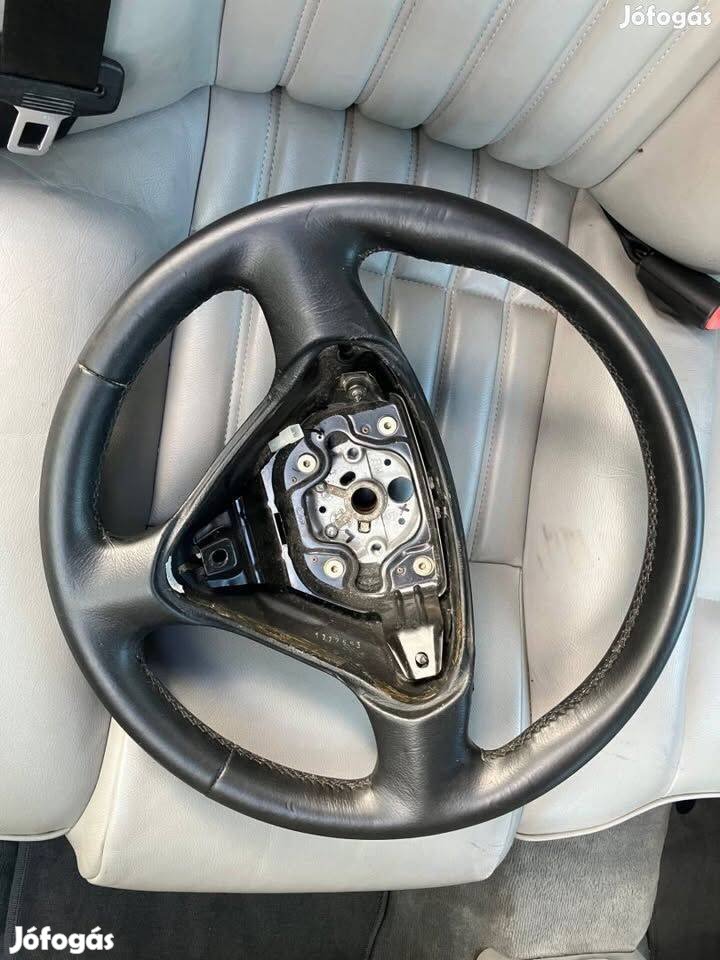 Alfa Romeo 166 facelift bőrkormány nagyon szép állapotban