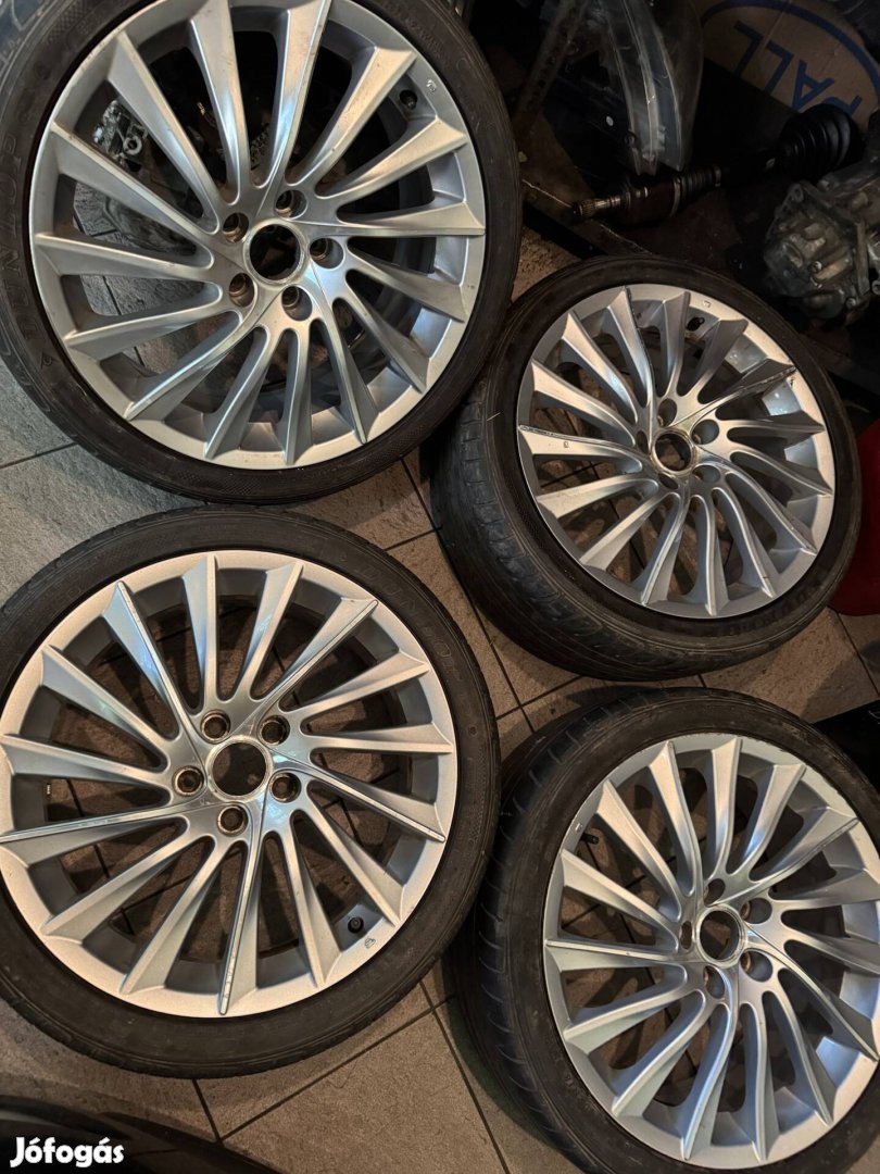 Alfa Romeo 18" 5x110 gyári alufelni szett 