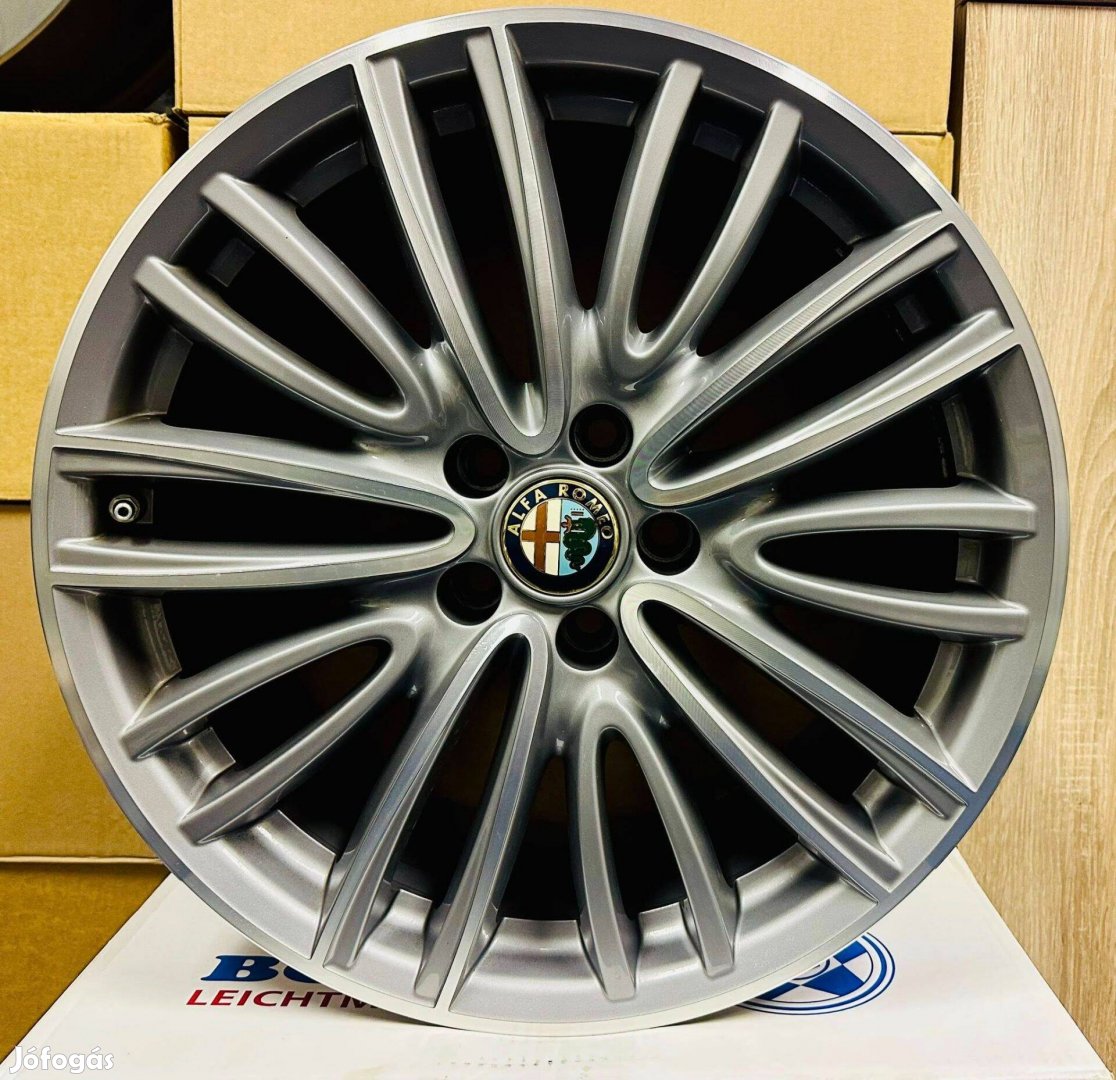 Alfa Romeo 18 zoll Gyári alufelni Giulia Stelvio Giulietta 159 Tpms