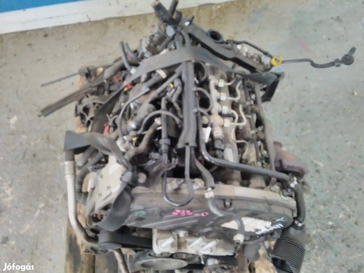 Alfa Romeo 939B3000 bontott motor