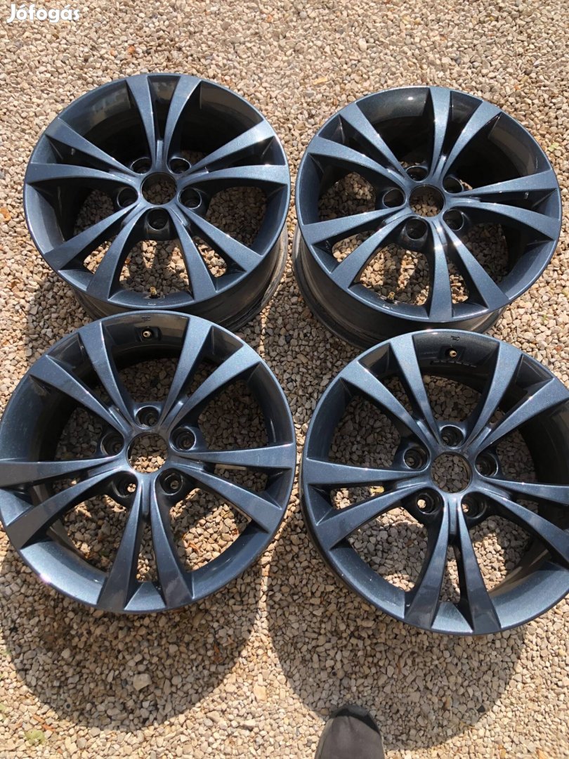 Alfa Romeo Giulietta 16 alufelni 5x110