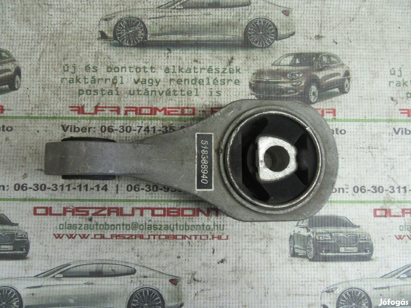 Alfa Romeo Giulietta 1,4 TB alsó gumibak 51838894