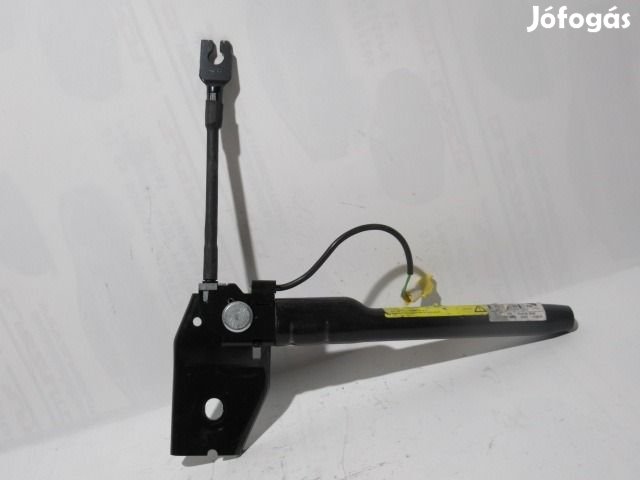 Alfa Romeo Giulietta jobb első övfeszítő 50518146