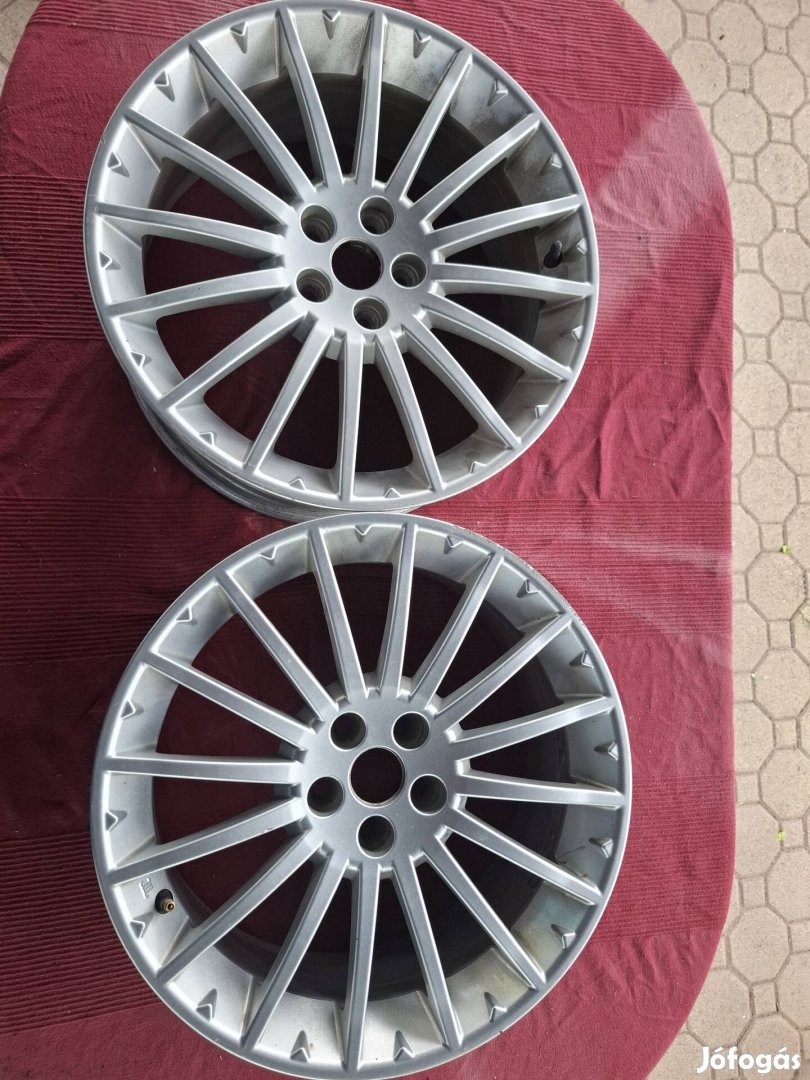Alfa Romeo Gtv Gt  Toora alufelni veterán