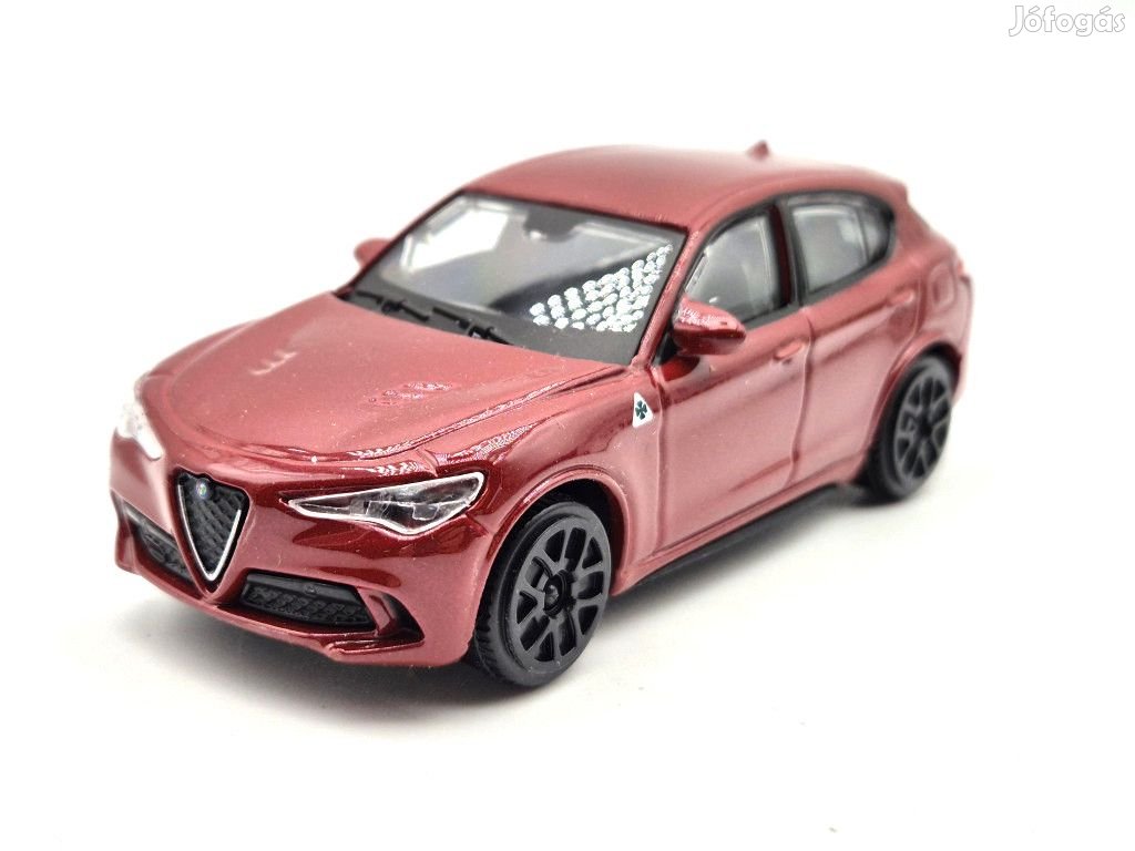Alfa Romeo Stelvio Q4 V6 Biturbo - piros - Bburago - 1:43