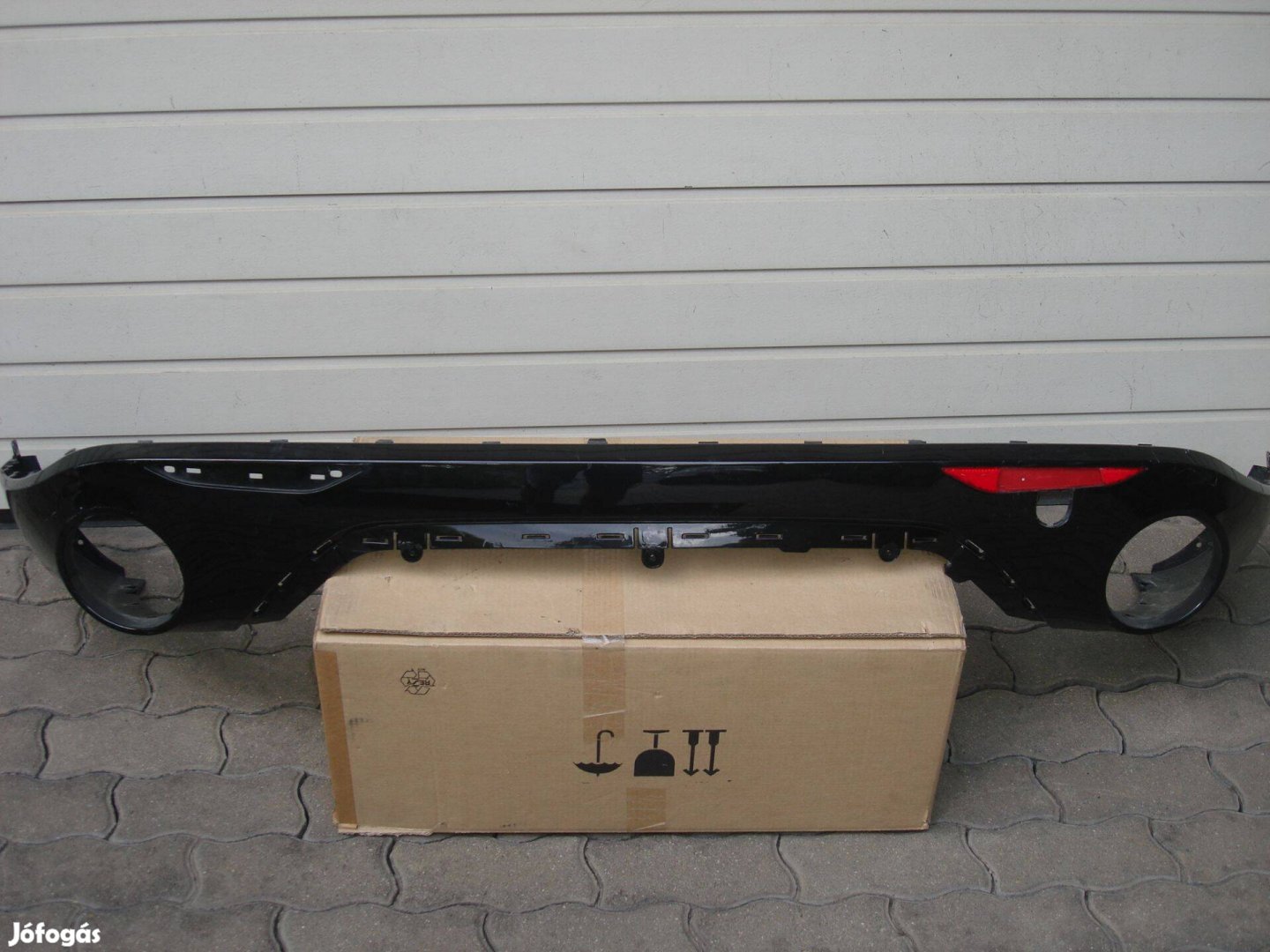 Alfa Romeo Stelvio hátsó lökhárító alsó Spoiler 50563323 2017-től