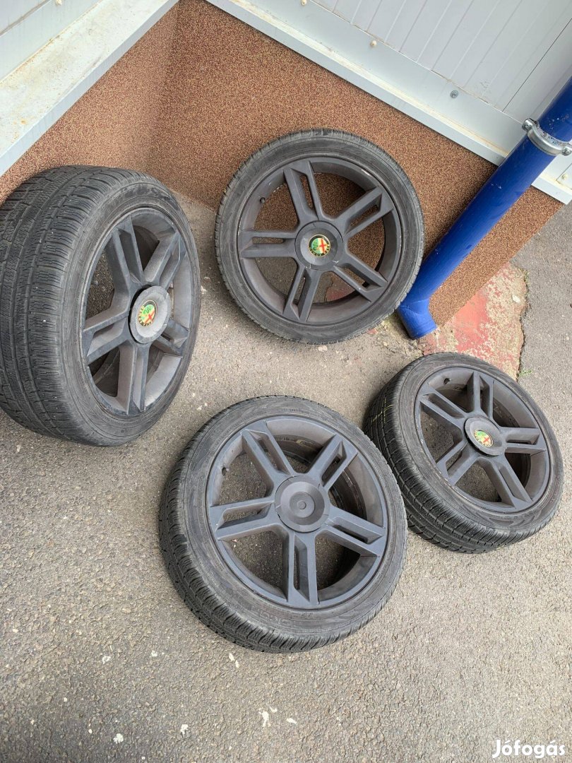 Alfa Romeo, alufelni, téli gumi, 17 coll, 4x98