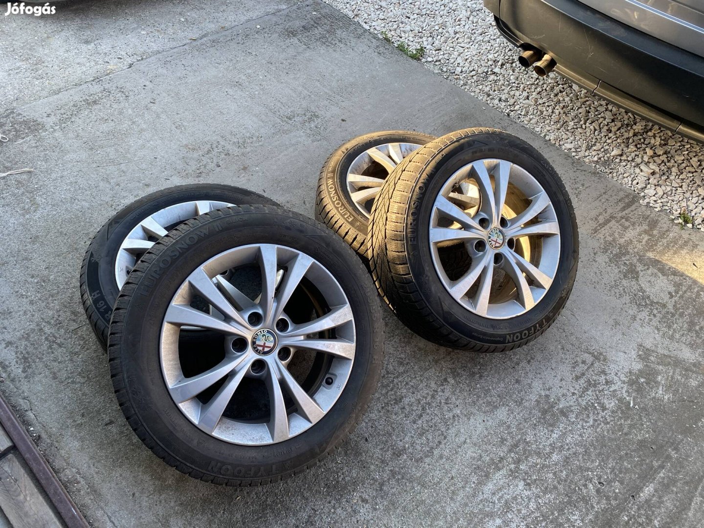 Alfa Romeo alufelni szett, 5x110 , 16" téli gumikkal felni  Giulietta