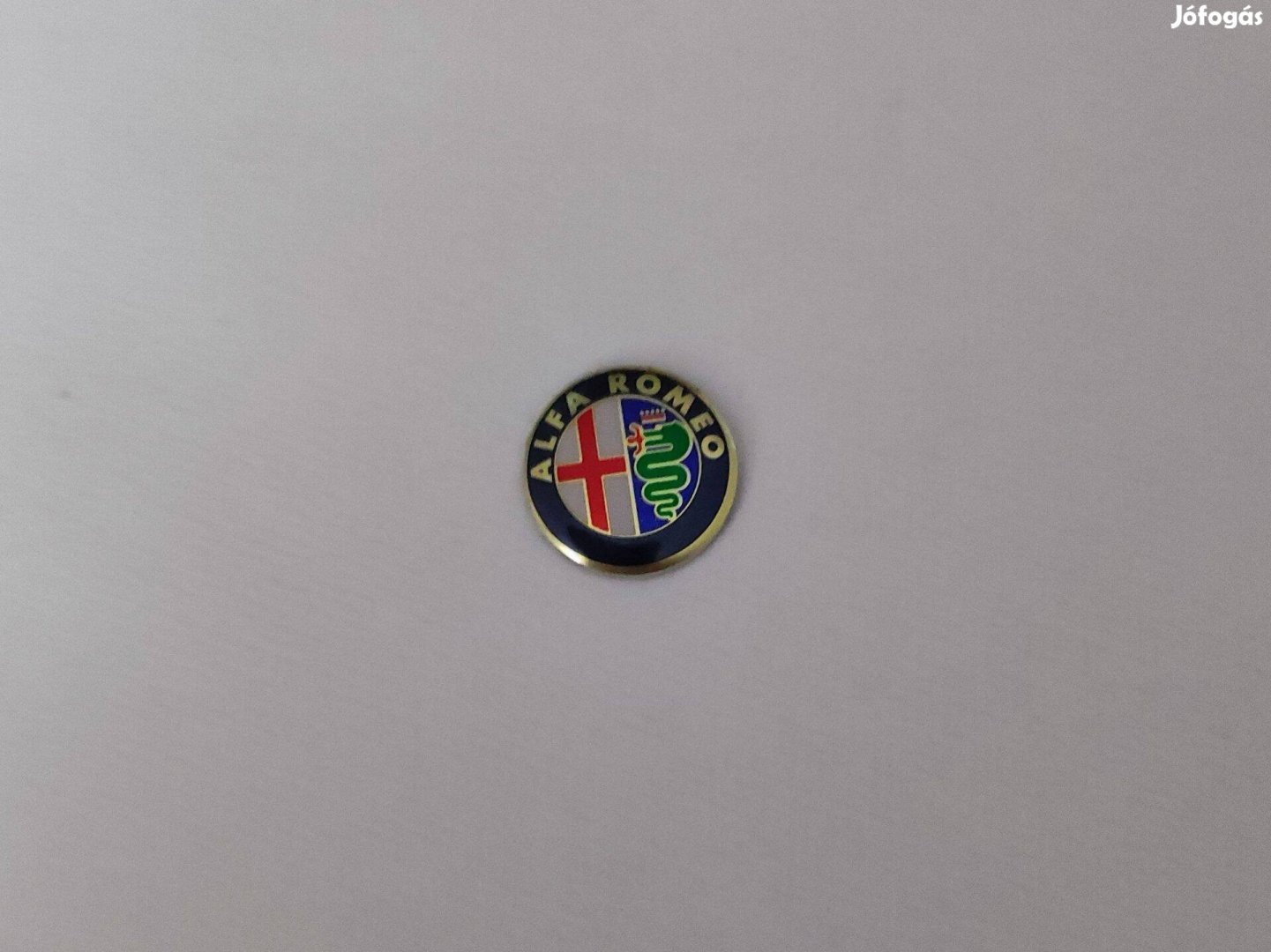 Alfa Romeo autó kulcs távirányító aranybetűs embléma 14 mm-es