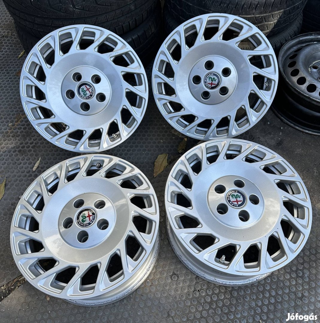 Alfa Romeo gyári alufelni 5x110 felni