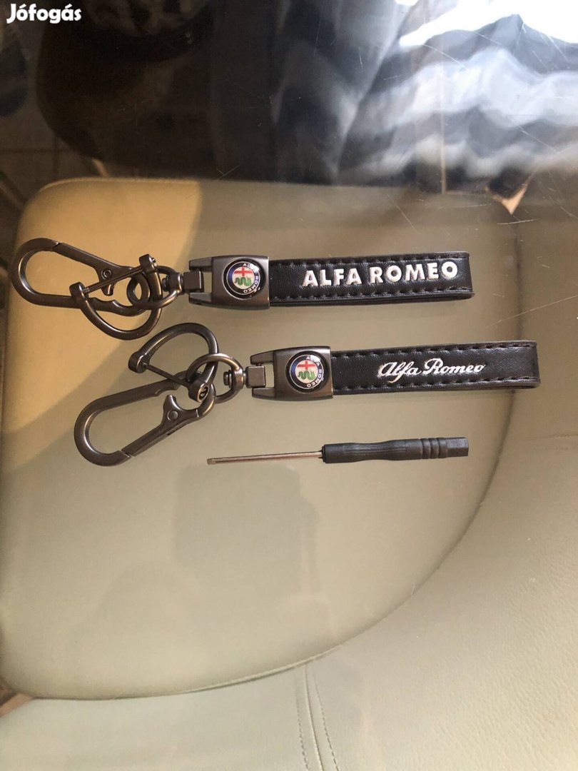 Alfa Romeo kulcstartó 