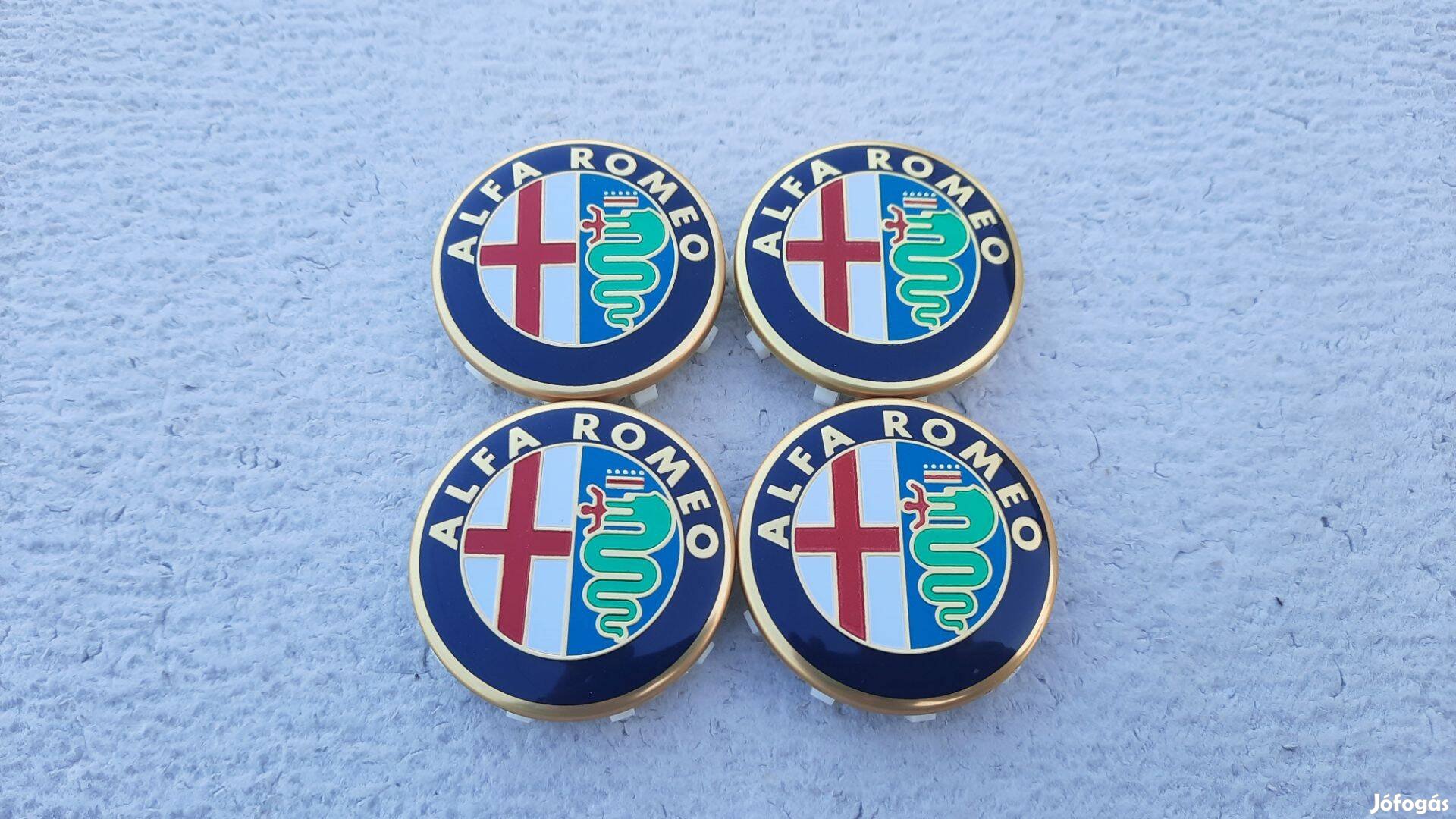 Alfa Romeo új felni díszkupak közép felnikupak kerékagy kupak 59mm
