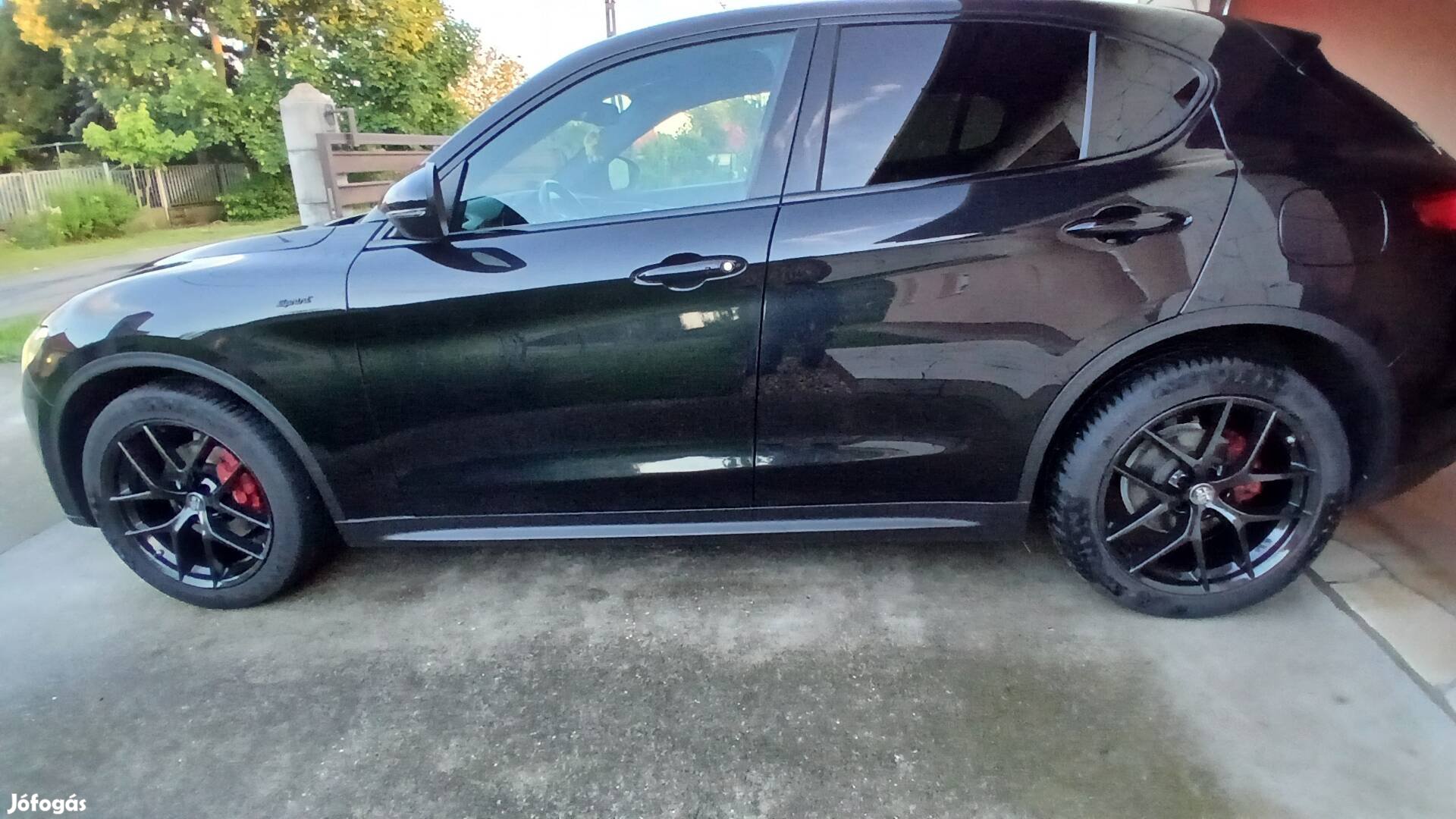 Alfa Stelvio 19" felni + gumi + tpms