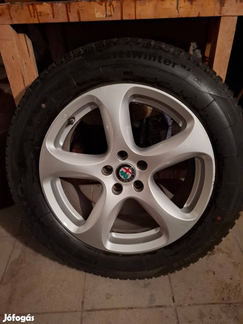 Alfa Stelvio téli kerékgarnitura
