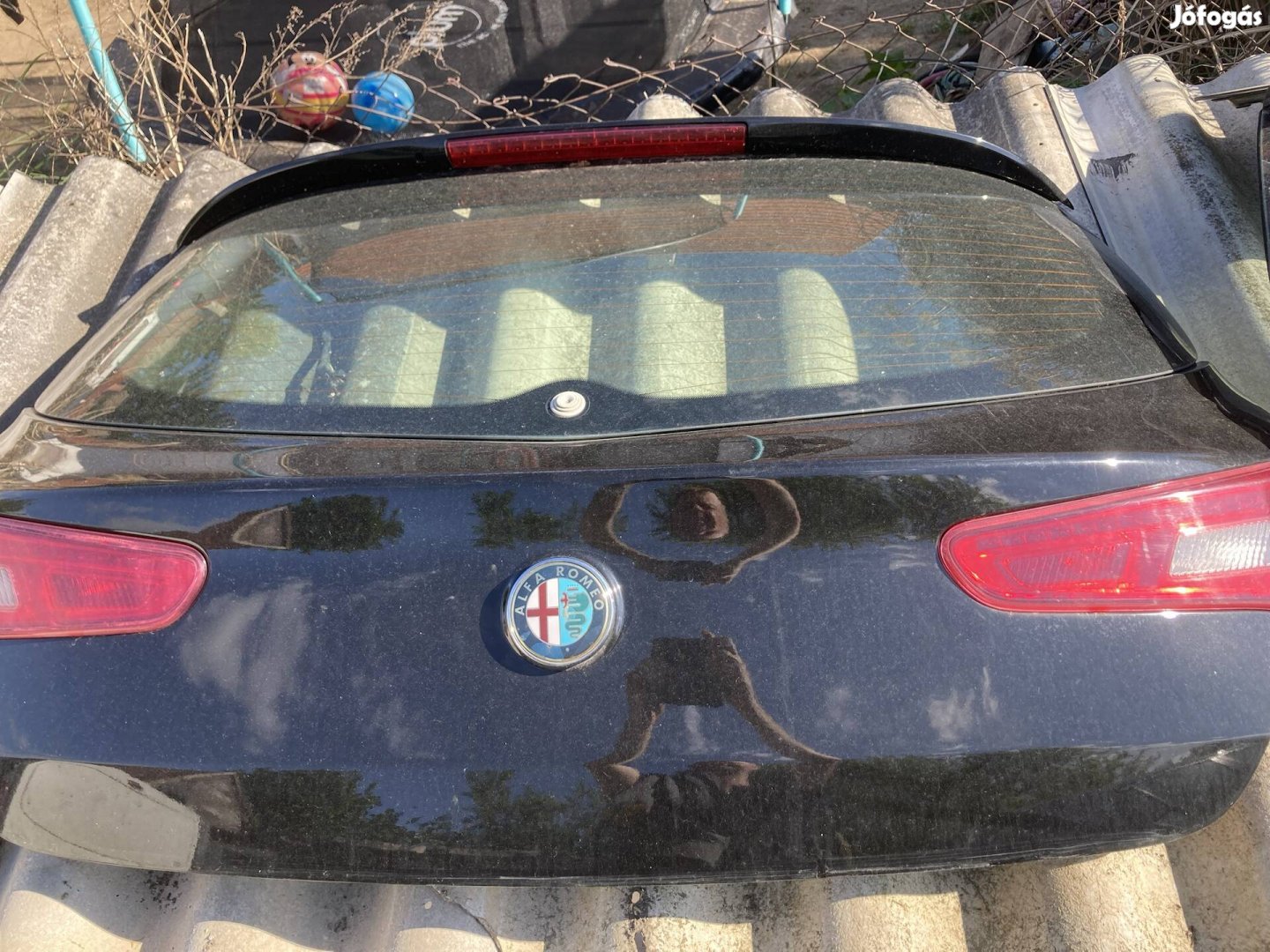 Alfa romeo giulietta hátsó ajtó