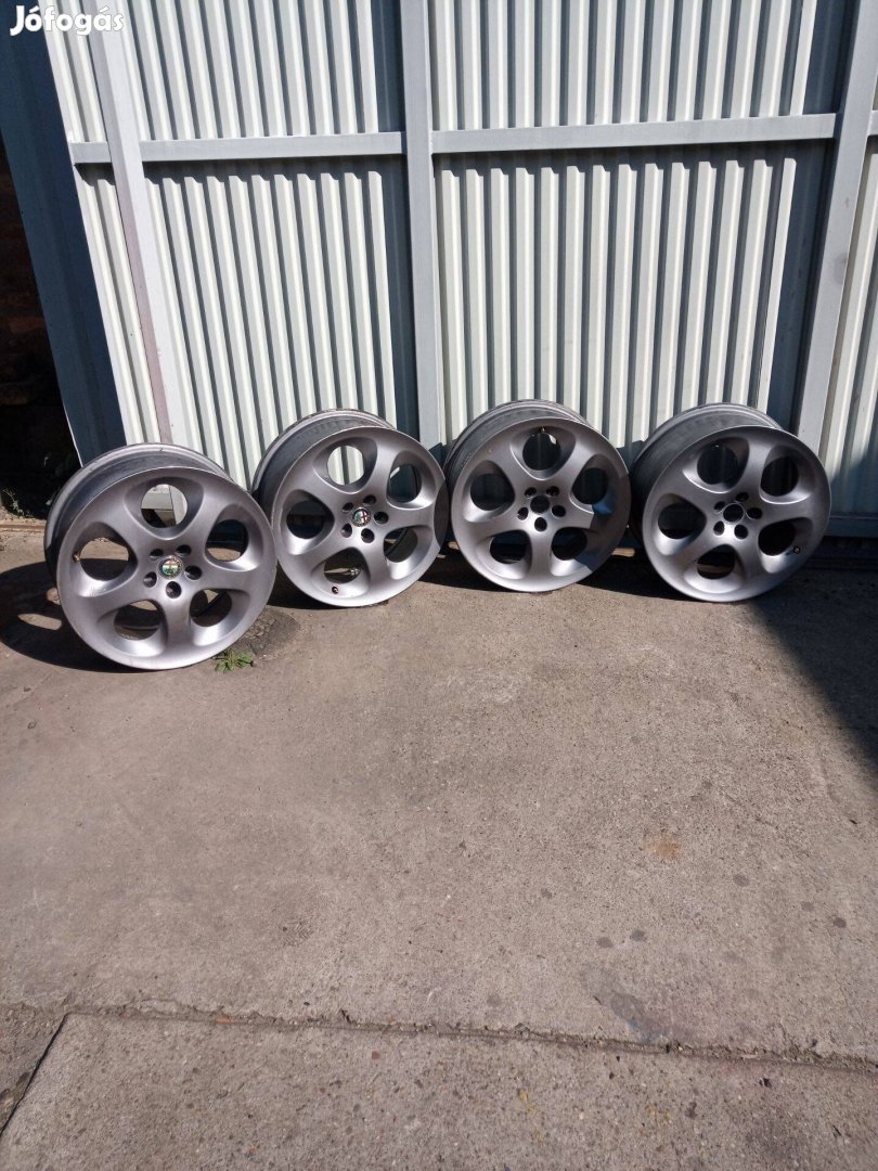 Alfa romeo lufelni