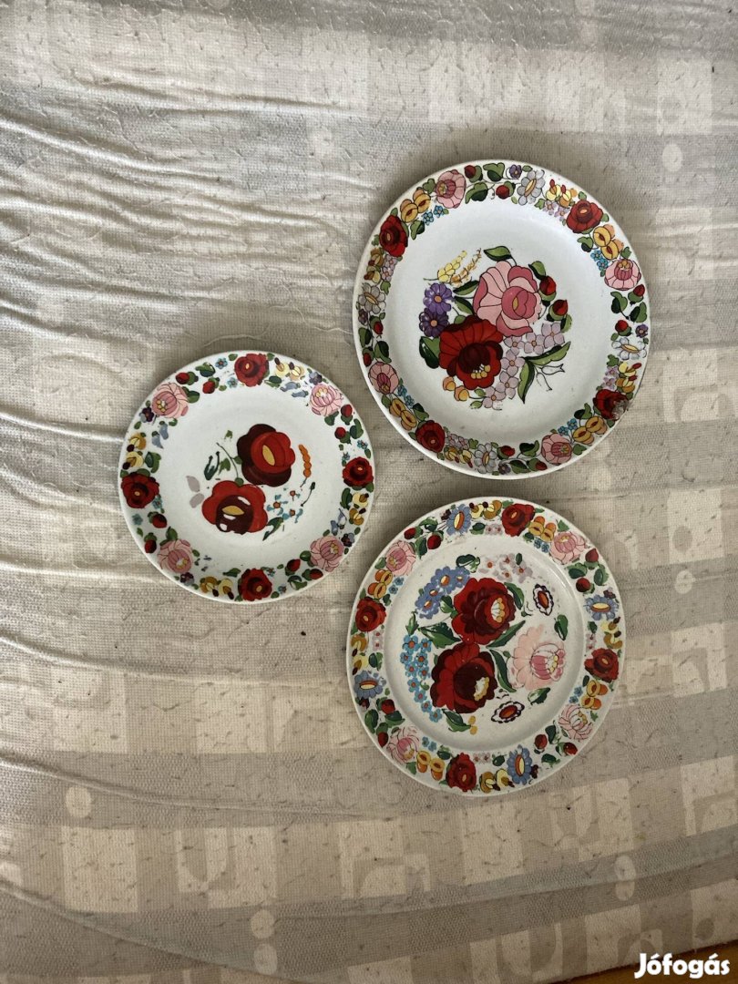 Alföldi kézzel festett porcelán tányérok