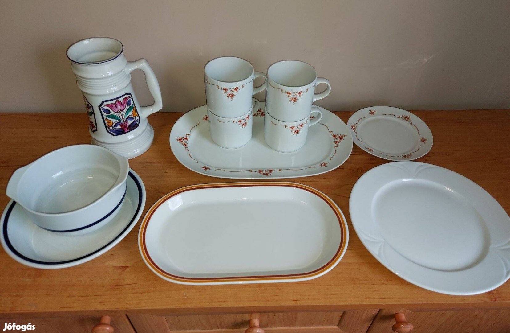 Alföldi porcelán, egyben eladó