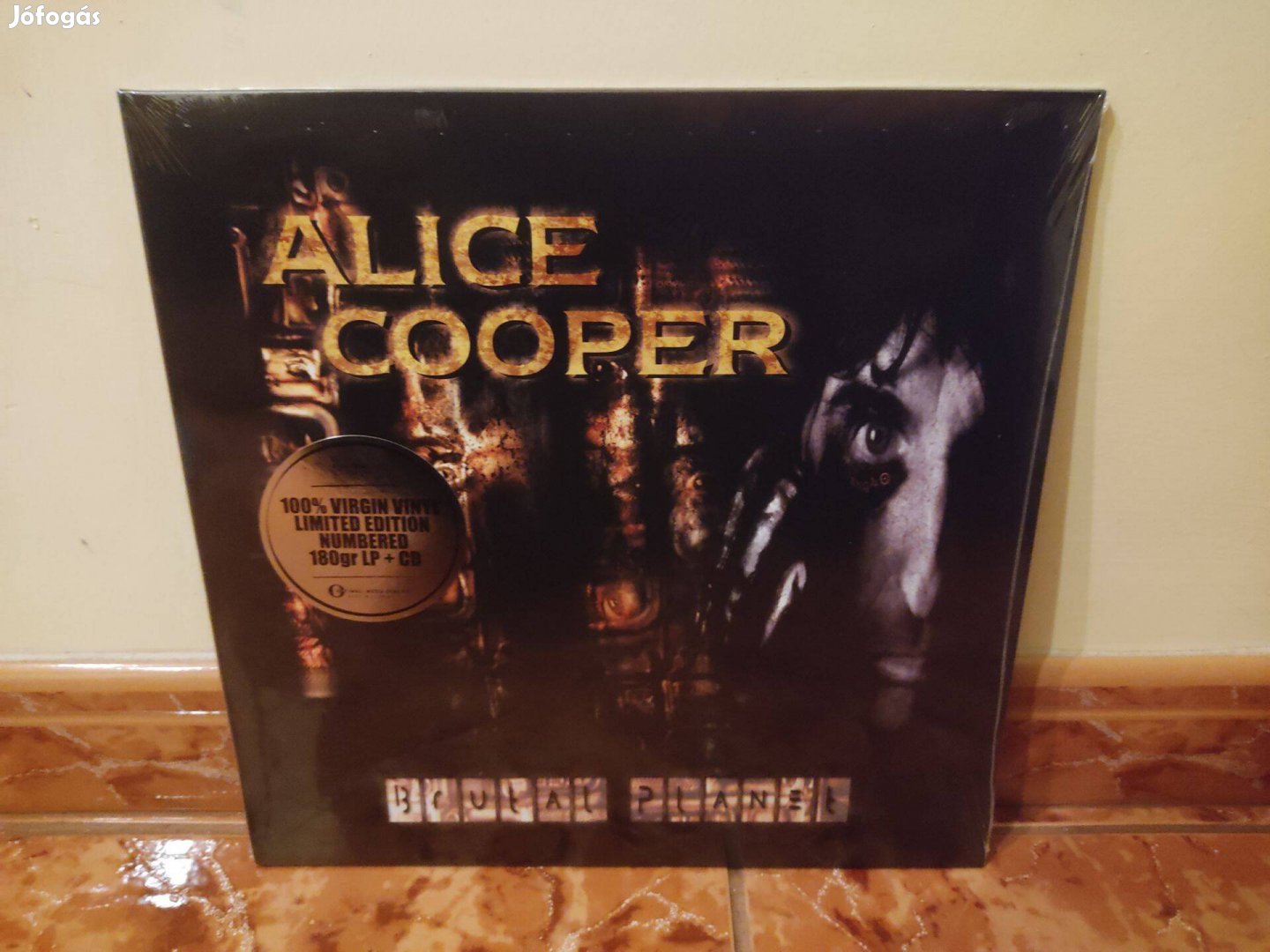 Alice Cooper - Brutal Planet LP+CD (LTD. Vinyl) bontatlan