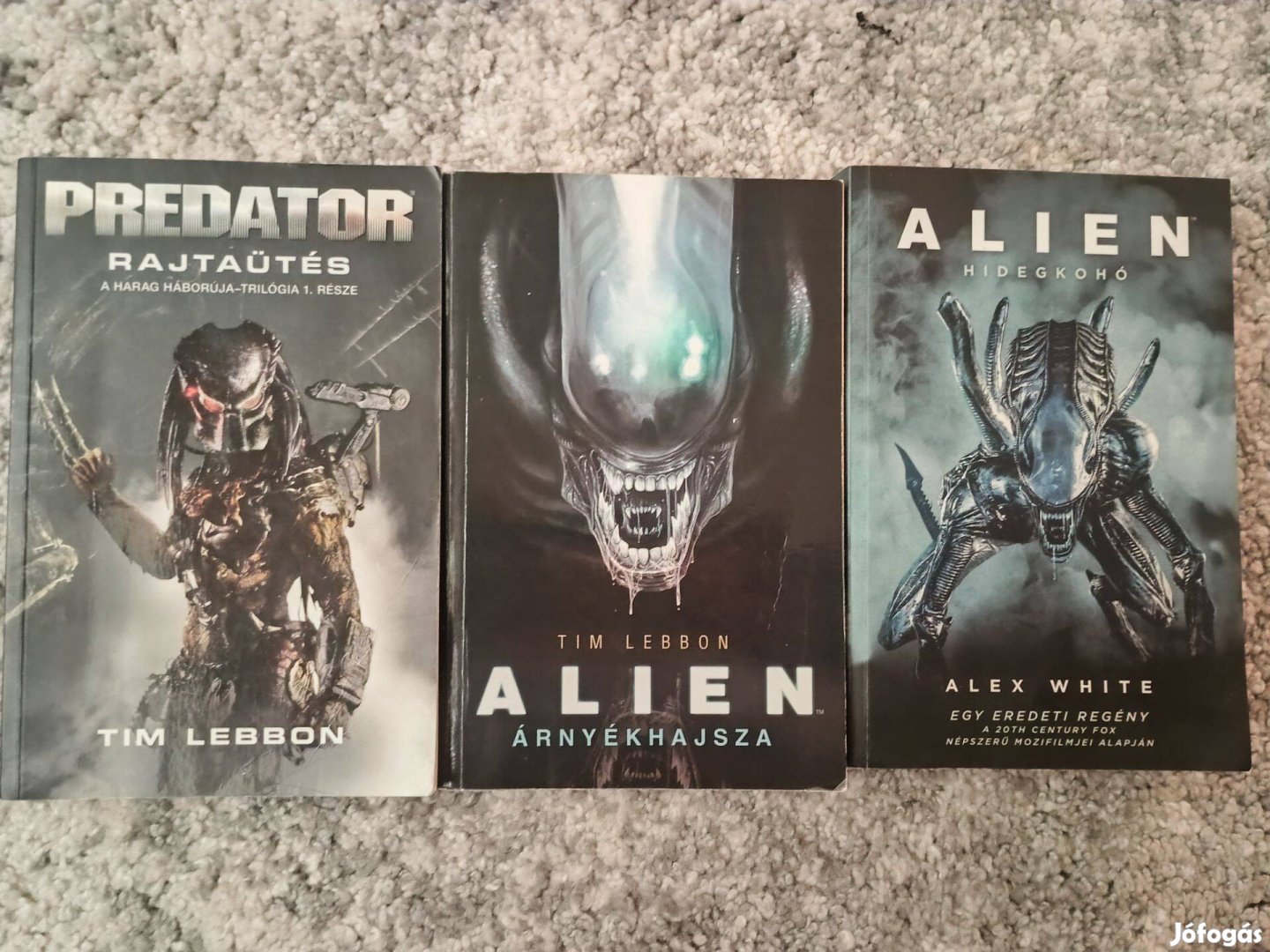 Aliens, Predátor könyvek