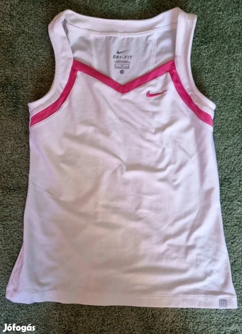 Alig felvett Nike sport felső 140 - 152 cm vagy gyermek M