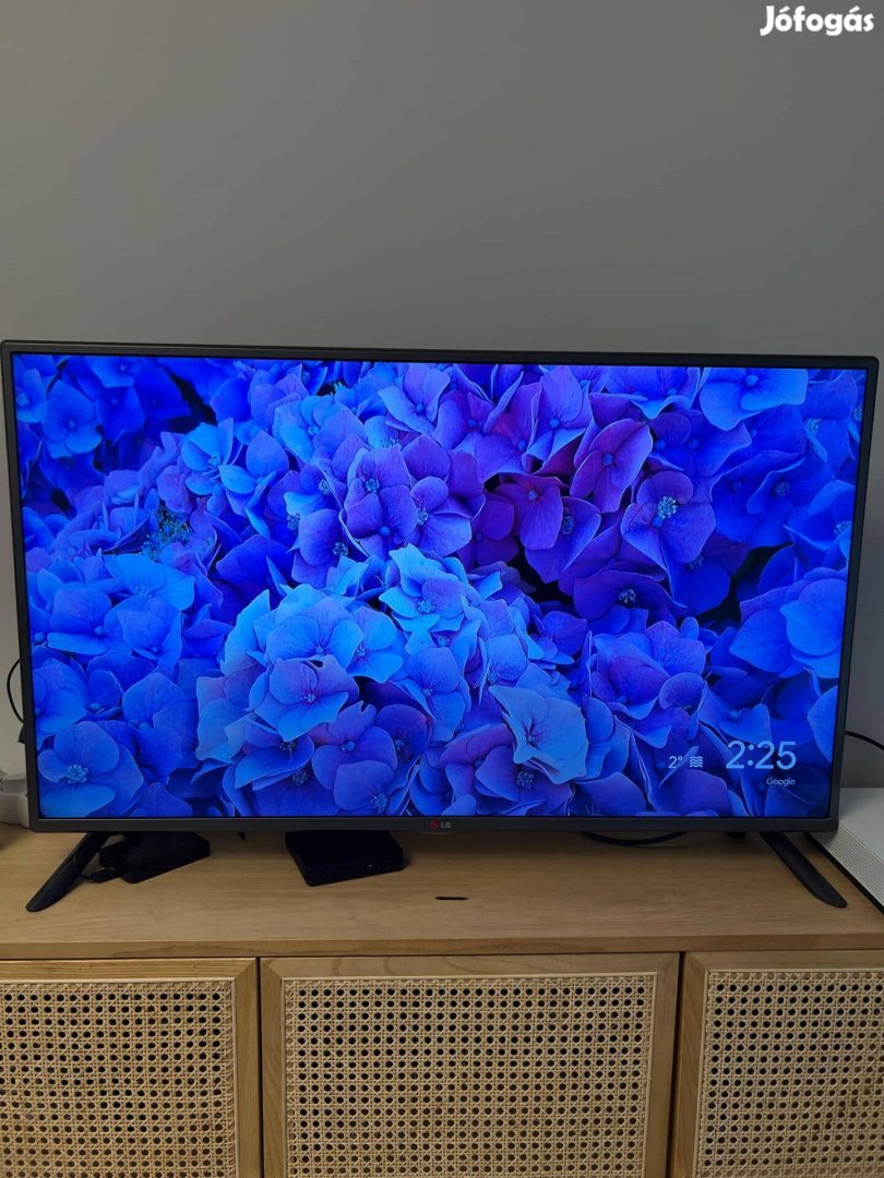 Alig használt 107 CM Full HD LG TV