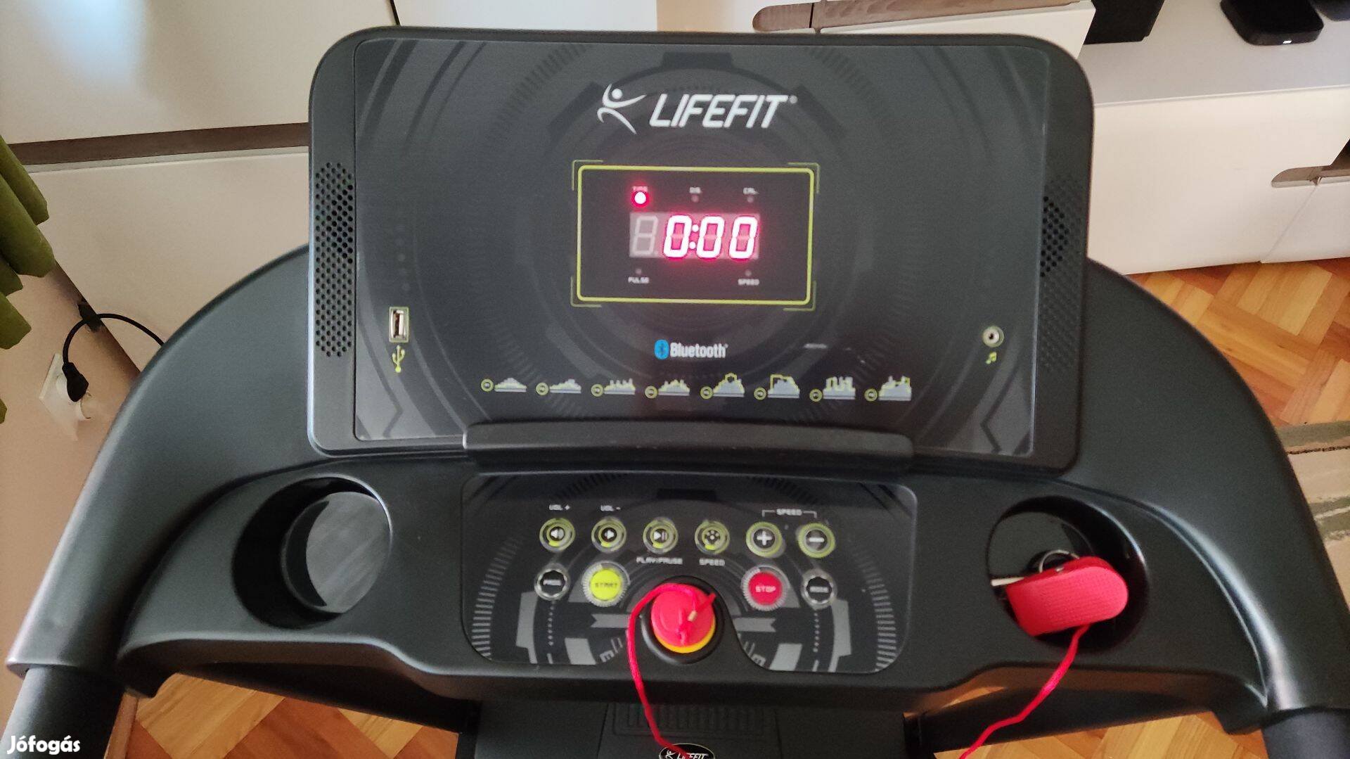 Alig használt Lifefit TM3150 futópad eladó