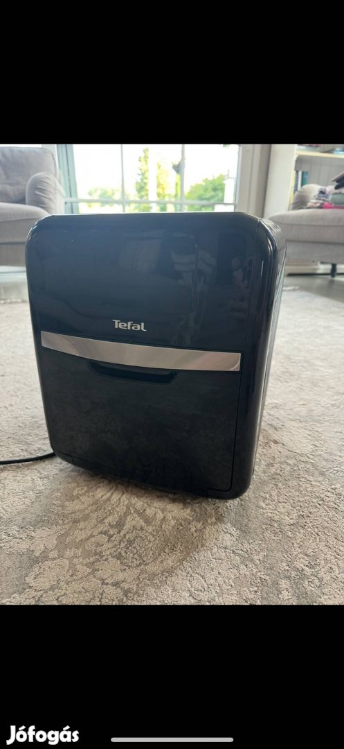 Alig használt Tefal FW501815 forrólevegős sütő