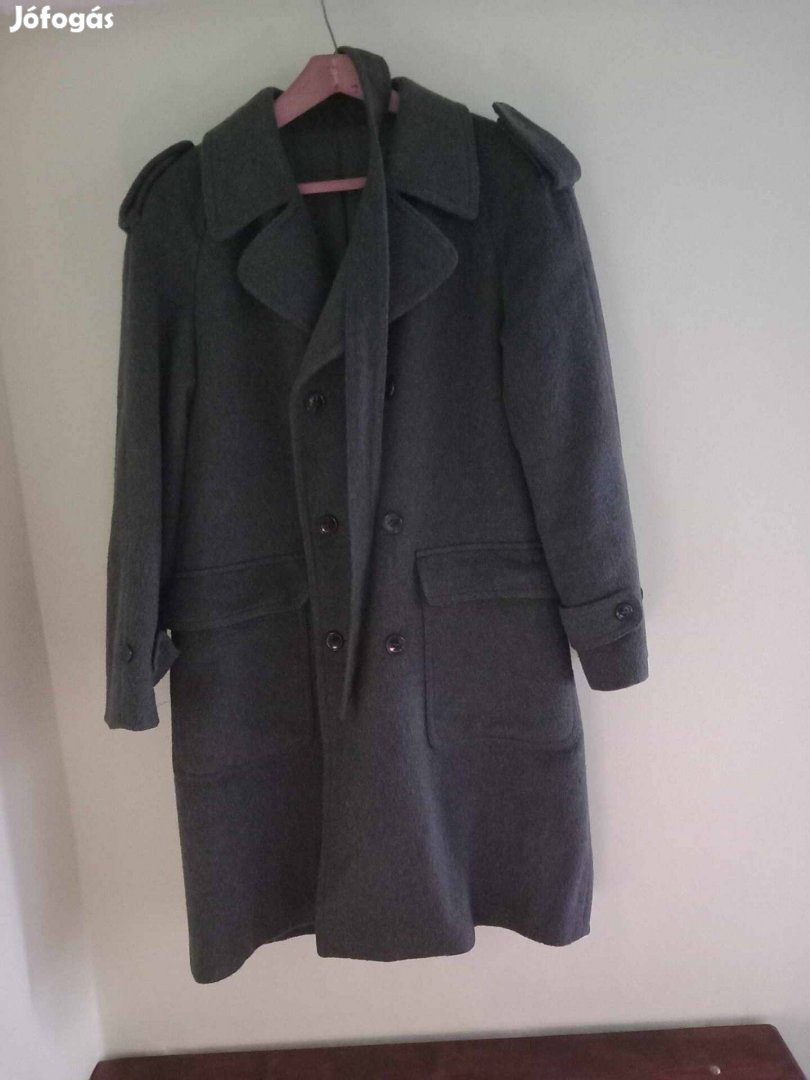 Alig használt, alkalmi, férfi, szövet télikabát