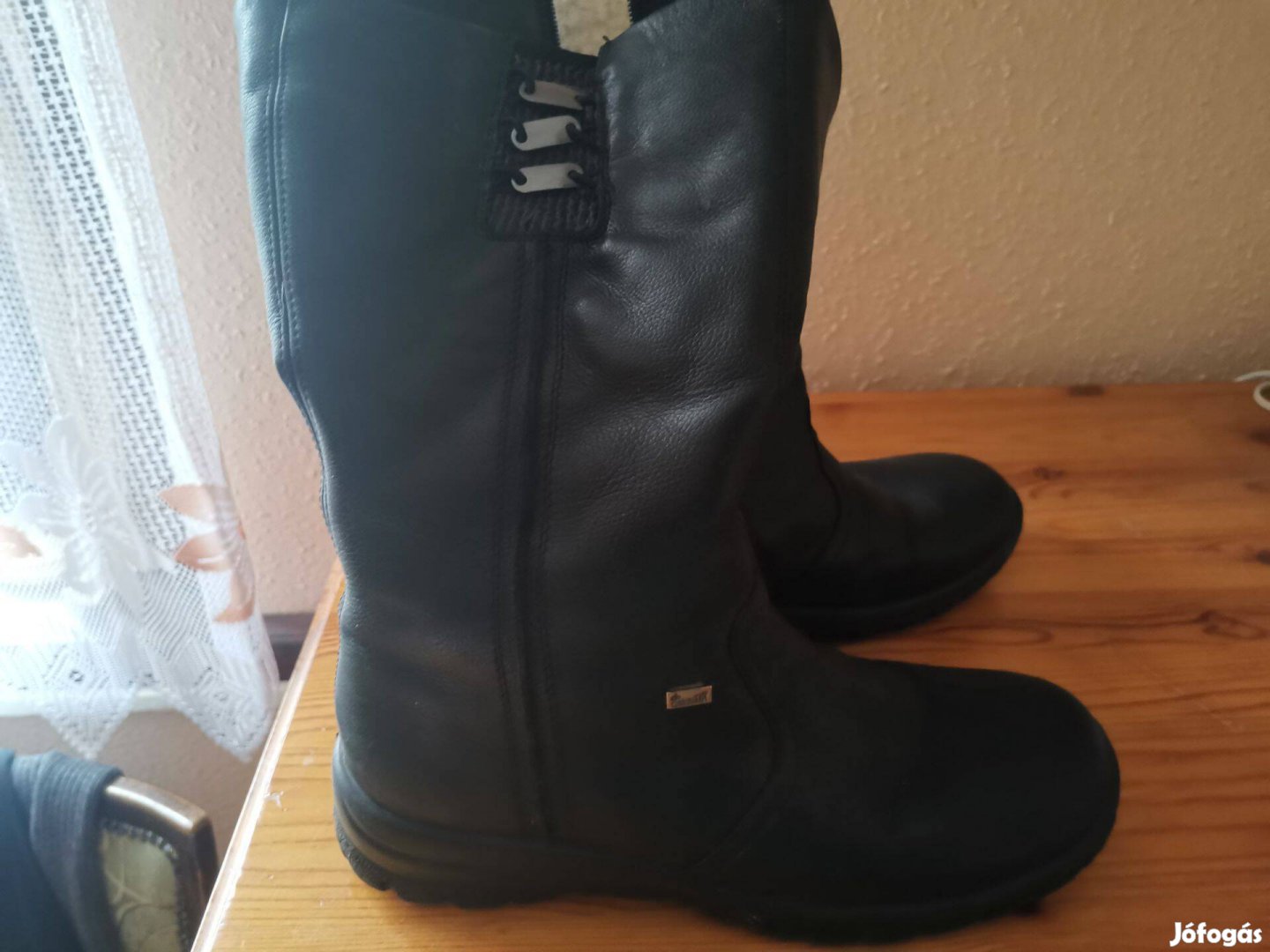 Alig használt bőr Rieker csizma ajándék