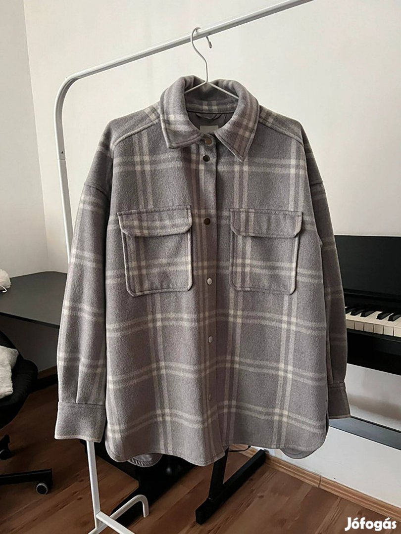 Alig hordott, H&M, kockás szürke kabát M méret (38)