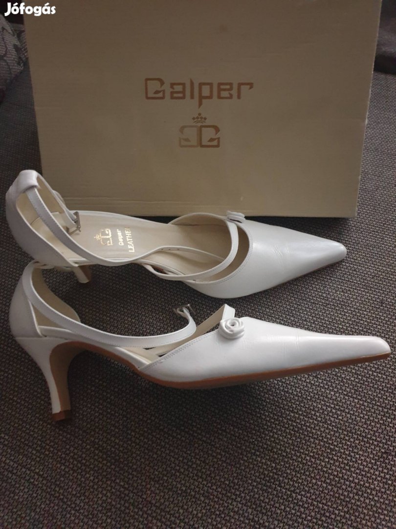 Alkalmi bőrcipő eladó