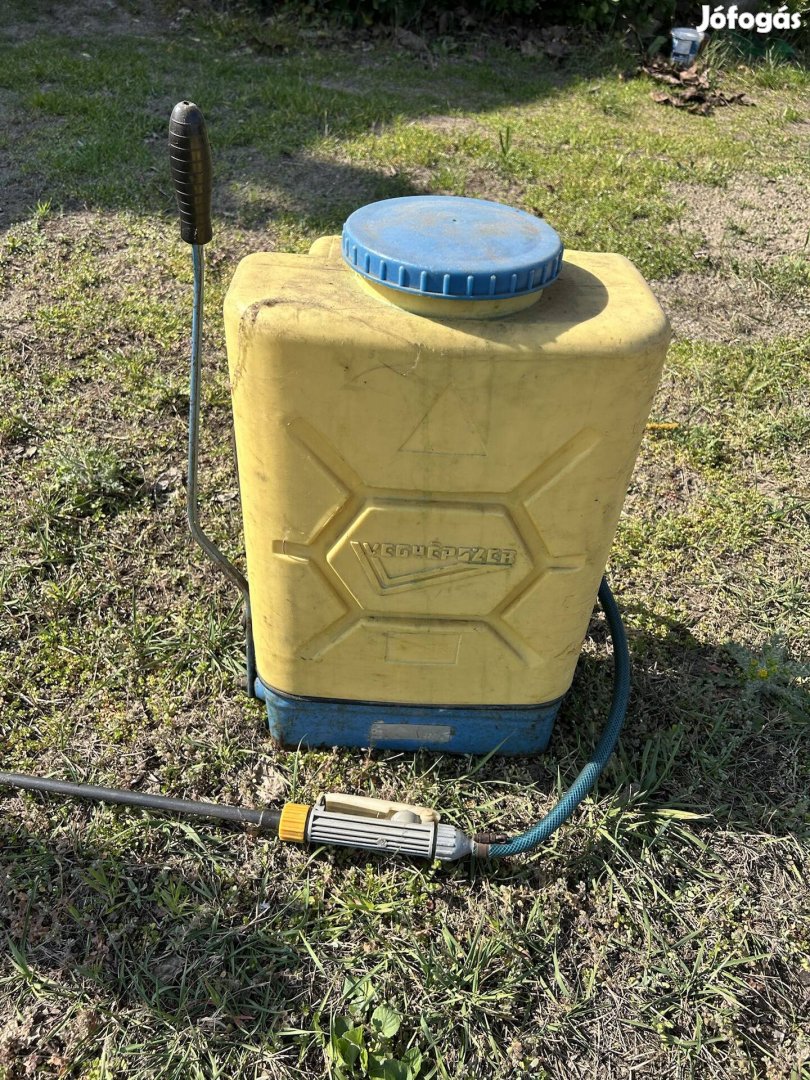 Alkatrésznek háti permetező